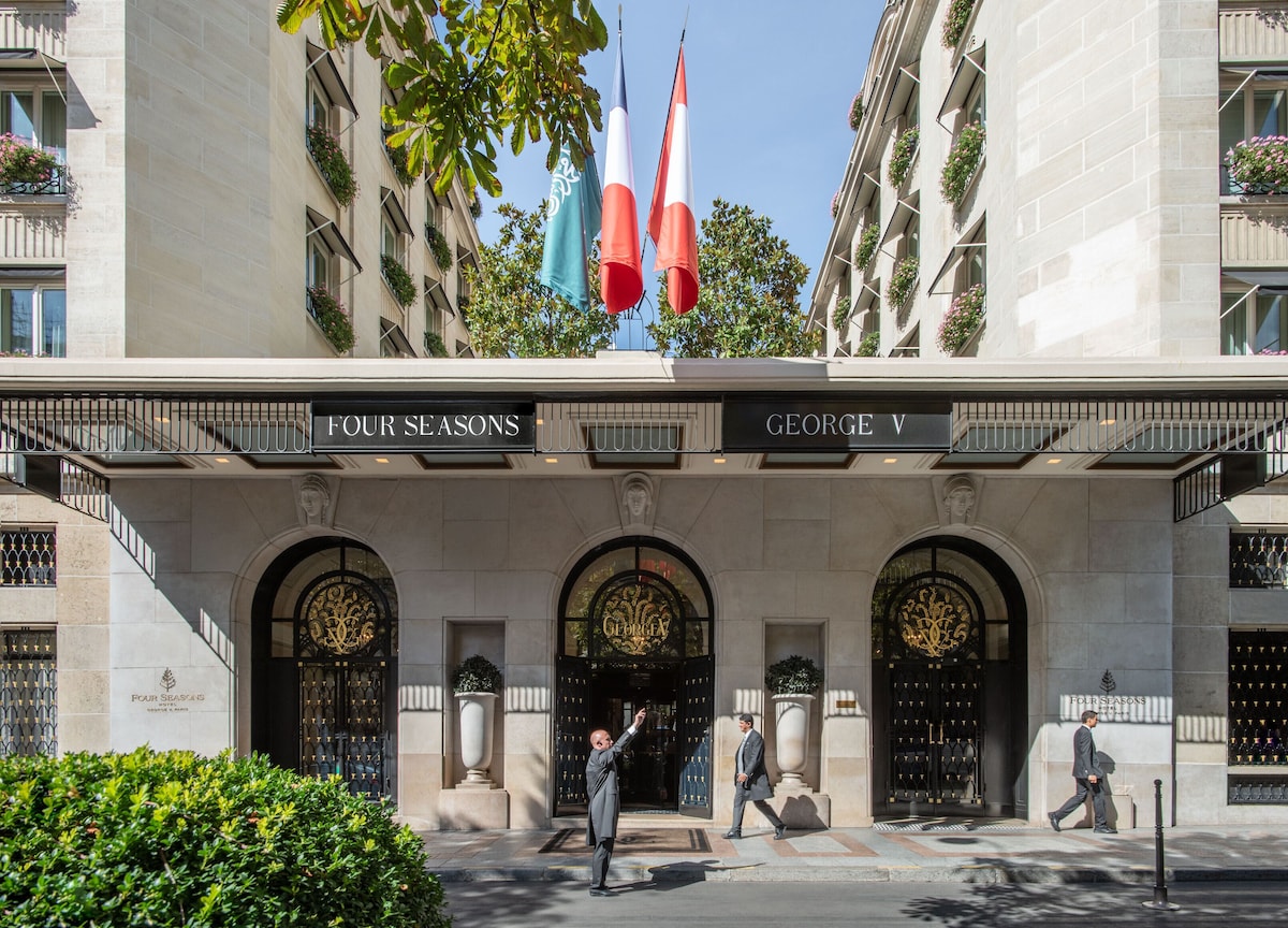 Four Seasons Hotel George V Paris, photo 10