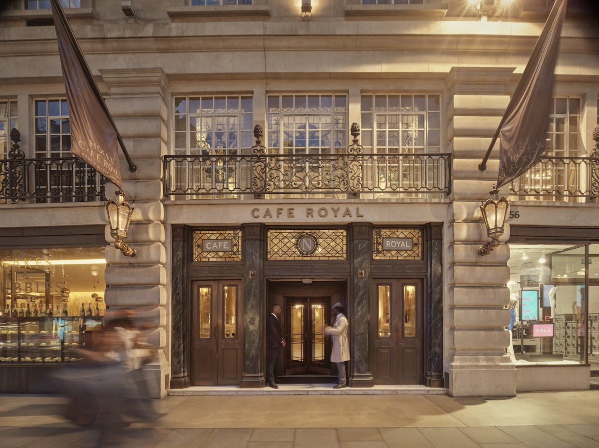 Hotel Café Royal, photo 1