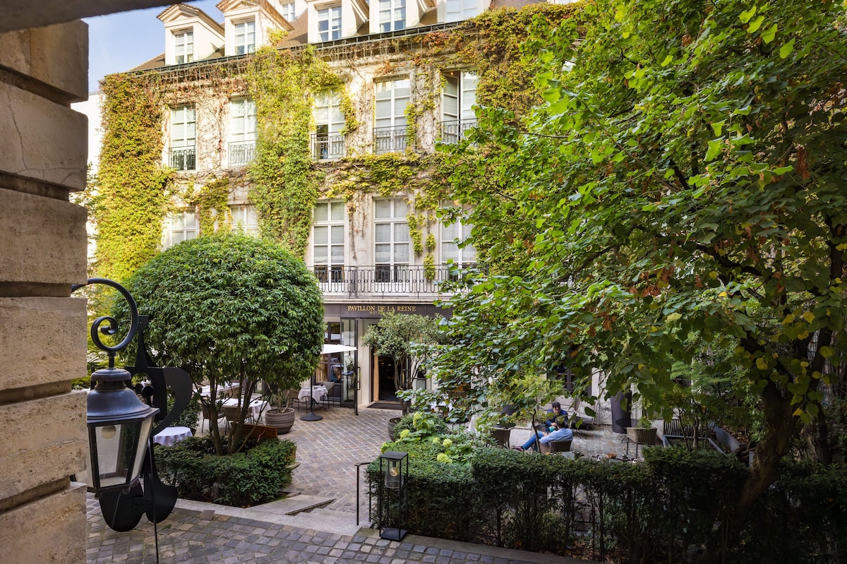 Le Pavillon de la Reine, photo 5