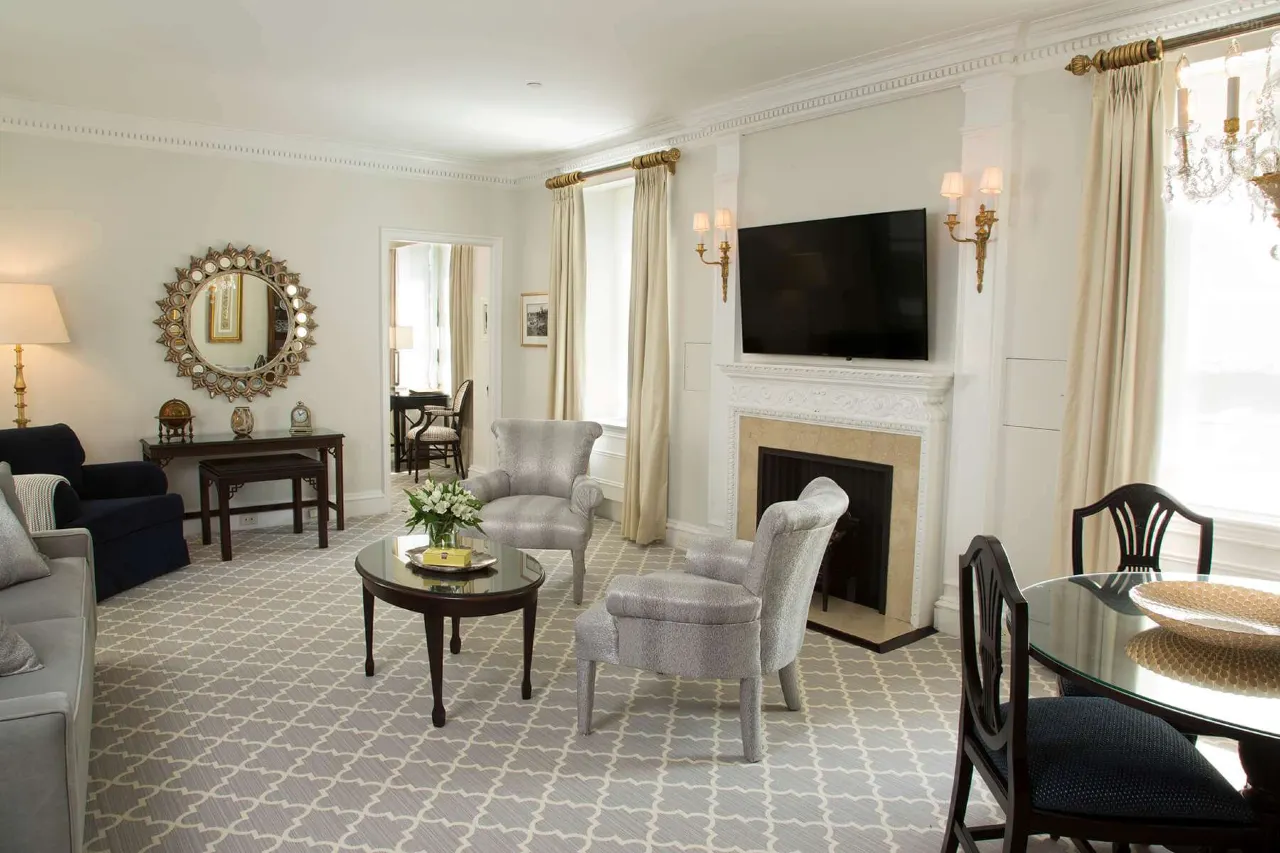 Sherry-Netherland hotel, photo 5
