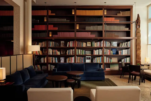 The Mercer, photo 1