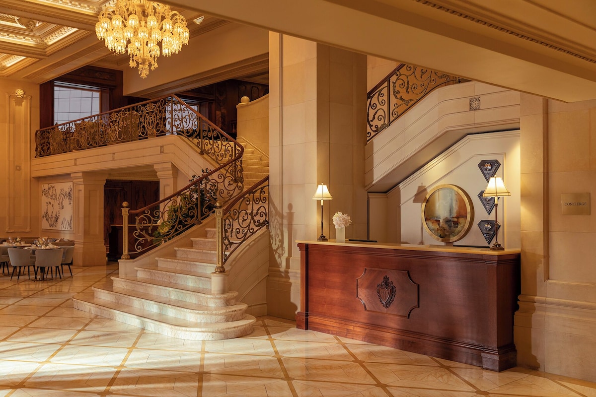 The Plaza Hotel, photo 5