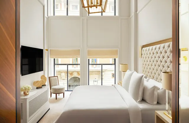 Four Seasons Hotel Madrid, photo 2