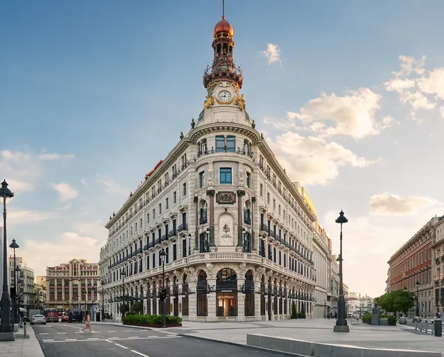 Four Seasons Hotel Madrid, photo 1